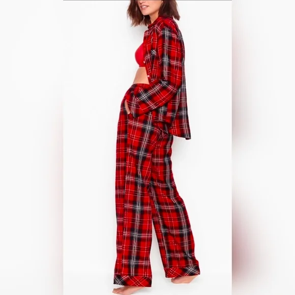 Victoria's Secret Red Plaid Pajama Set Size XS with Slippers Size M